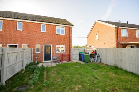 2 bedroom Semi-detached house for sale in Heron Way, Boston, PE21