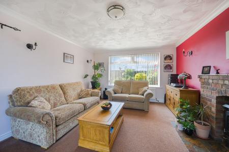 4 bedroom Detached house for sale in Fishtoft Road, Fishtoft, PE21