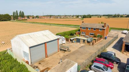 4 bedroom Detached house for sale in Fishtoft Road, Fishtoft, PE21