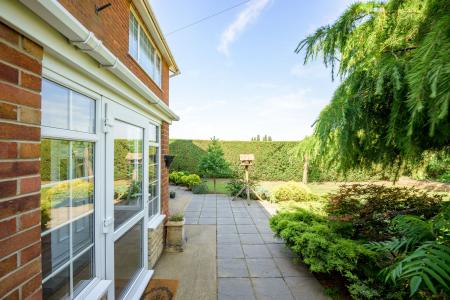 4 bedroom Detached house for sale in Fishtoft Road, Fishtoft, PE21
