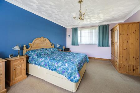 4 bedroom Detached house for sale in Fishtoft Road, Fishtoft, PE21