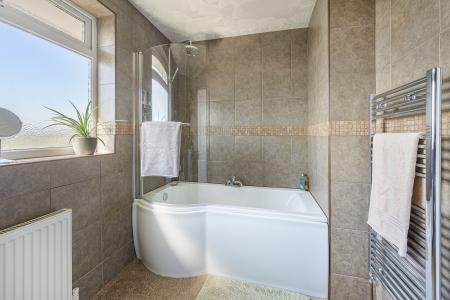 4 bedroom Detached house for sale in Fishtoft Road, Fishtoft, PE21