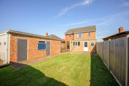 4 bedroom Detached house for sale in Woodville Road, Boston, PE21