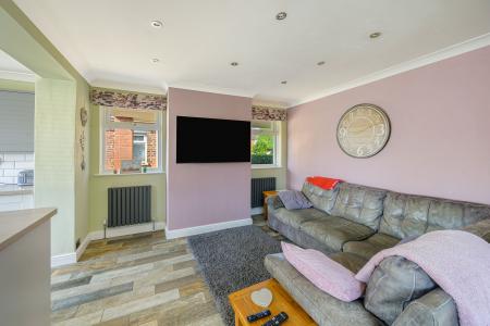 4 bedroom Detached house for sale in Woodville Road, Boston, PE21