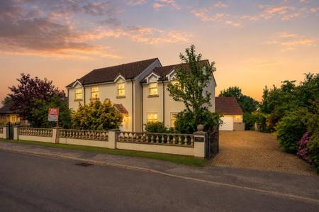 5 bedroom Detached house for sale in Antons Gowt, Boston, PE22