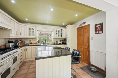 5 bedroom Detached house for sale in Antons Gowt, Boston, PE22