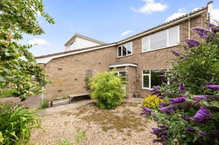 4 bedroom Detached house for sale in Woodville Road, Boston, PE21
