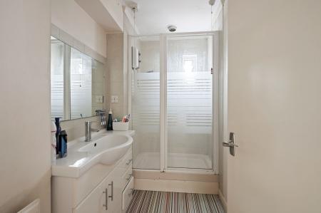 4 bedroom Detached house for sale in Woodville Road, Boston, PE21