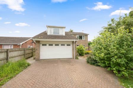 4 bedroom Detached house for sale in Woodville Road, Boston, PE21