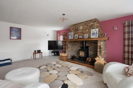 2 bedroom Detached bungalow for sale in Meeres Lane, Kirton, PE20