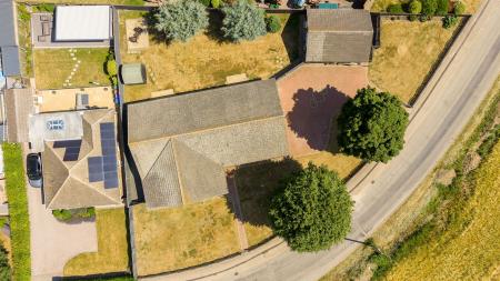 4 bedroom Detached bungalow for sale in Broadgate, Wrangle, PE22