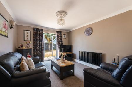 4 bedroom Detached bungalow for sale in Broadgate, Wrangle, PE22