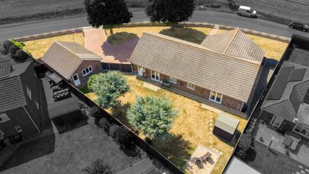 4 bedroom Detached bungalow for sale in Broadgate, Wrangle, PE22