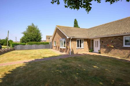 4 bedroom Detached bungalow for sale in Broadgate, Wrangle, PE22
