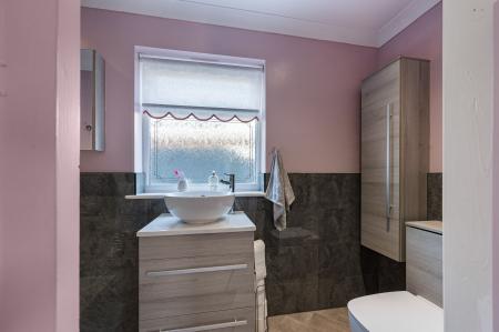 4 bedroom Detached bungalow for sale in Broadgate, Wrangle, PE22
