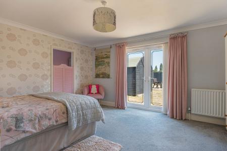4 bedroom Detached bungalow for sale in Broadgate, Wrangle, PE22
