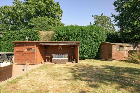 4 bedroom Detached house for sale in Meeres Lane, Kirton, PE20