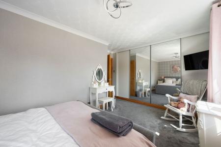 4 bedroom Detached house for sale in Meeres Lane, Kirton, PE20