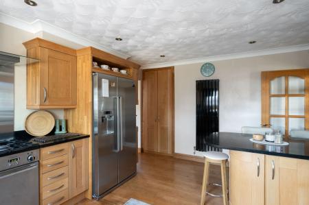 4 bedroom Detached house for sale in Meeres Lane, Kirton, PE20