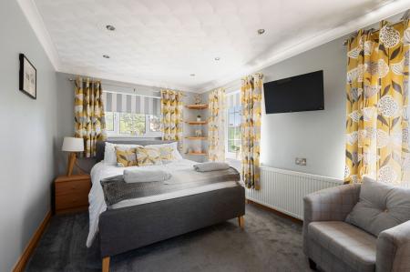 4 bedroom Detached house for sale in Meeres Lane, Kirton, PE20