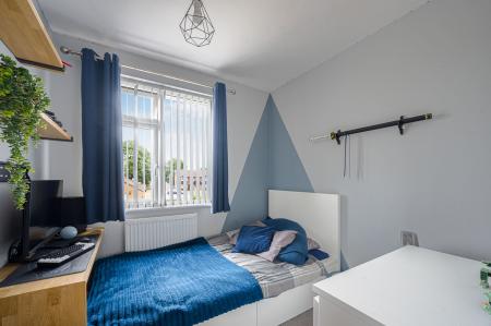 3 bedroom Semi-detached house for sale in Rochford Crescent, Boston, PE21