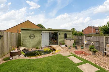 3 bedroom Semi-detached house for sale in Rochford Crescent, Boston, PE21
