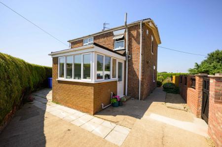 3 bedroom Detached house for sale in Spittal Hill Road, Freiston, PE22