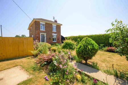 3 bedroom Detached house for sale in Spittal Hill Road, Freiston, PE22