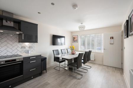 3 bedroom Semi-detached house for sale in Woodland Road, Kirton, PE20