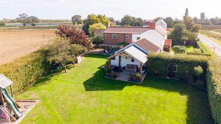 4 bedroom Detached house for sale in Silvertoft Lane, Frampton West, PE20