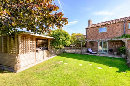 4 bedroom Detached house for sale in Silvertoft Lane, Frampton West, PE20