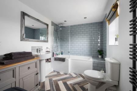 4 bedroom Detached house for sale in Silvertoft Lane, Frampton West, PE20
