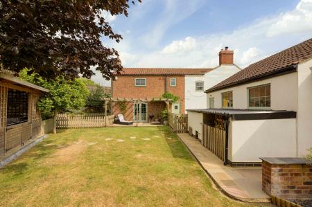 4 bedroom Detached house for sale in Silvertoft Lane, Frampton West, PE20