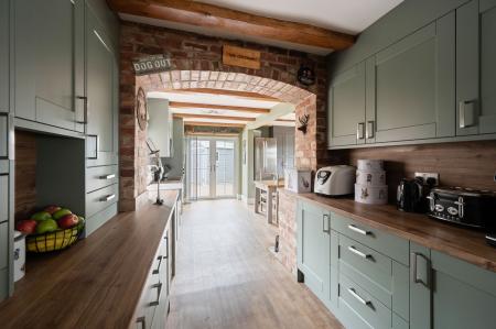 4 bedroom Detached house for sale in Silvertoft Lane, Frampton West, PE20