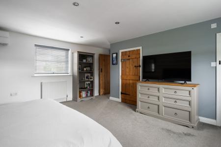 4 bedroom Detached house for sale in Silvertoft Lane, Frampton West, PE20