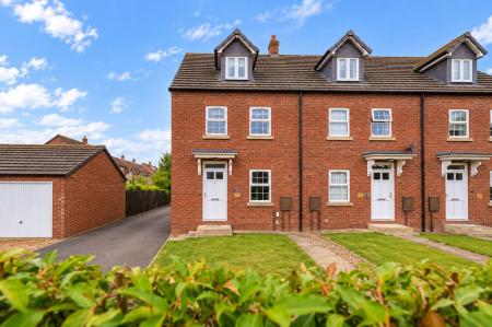 3 bedroom Terraced House for sale in Harrow Place, Boston, PE21