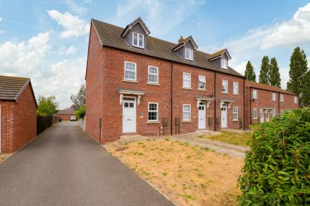 3 bedroom Terraced House for sale in Harrow Place, Boston, PE21