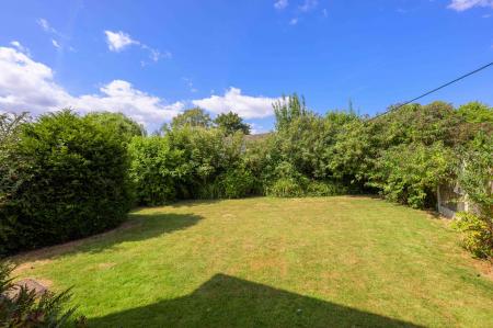 3 bedroom Detached house for sale in Glen Drive, Boston, PE21