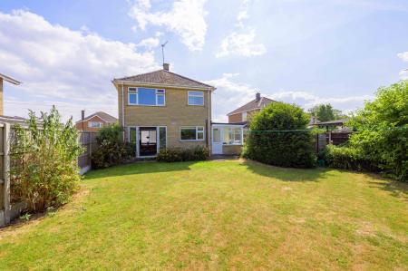 3 bedroom Detached house for sale in Glen Drive, Boston, PE21
