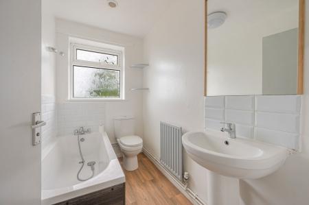 2 bedroom Terraced House for sale in The Graylings, Boston, PE21
