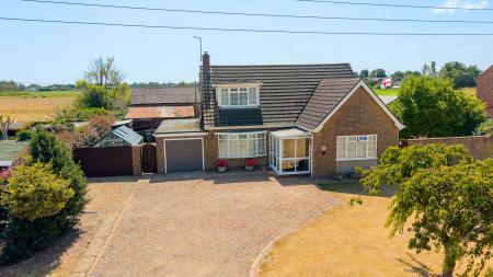 3 bedroom Detached house for sale in Days Lane, Donington, PE11