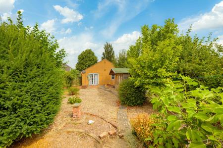 3 bedroom Detached bungalow for sale in Sleaford Road, Boston, PE21