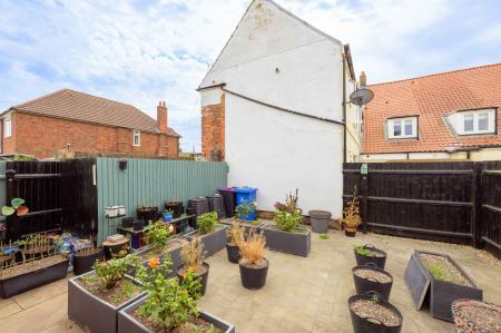 2 bedroom Detached bungalow for sale in North End, Swineshead, PE20
