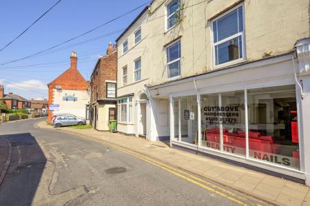 3 bedroom Flat for sale in Wormgate, Boston, PE21