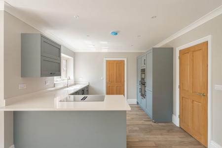 4 bedroom Detached house for sale in Philbeech Gardens, Kirton, PE20