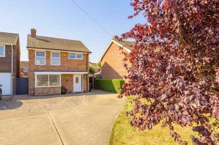 3 bedroom Detached house for sale in Hall Lane, Stickney, PE22