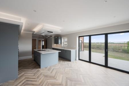 4 bedroom Detached house for sale in Philbeech Gardens, Kirton, PE20