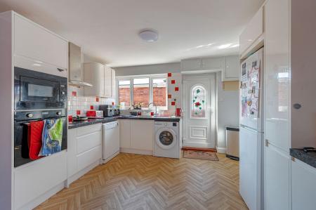 2 bedroom Detached bungalow for sale in Lindis Road, Boston, PE21