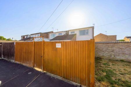3 bedroom Semi-detached house for sale in Bradford Road, Boston, PE21