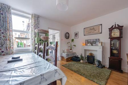 2 bedroom Terraced House for sale in Fishtoft Road, Boston, PE21